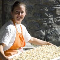 A Sutrio la Festa dei Cjarsòns, il piatto più tipico della Carnia