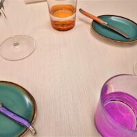 Elisa Hoti, il colore nei suoi piatti come in una galleria d’arte