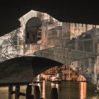 Il “Natale di Luce 2020” tinge d’arte il Ponte di Rialto verso i 1600 anni di Venezia