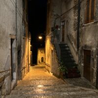 L’Abruzzo, terra di tesori paesaggistici, gastronomici e artigianali