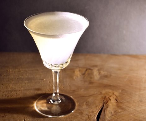 white-lady-cocktail